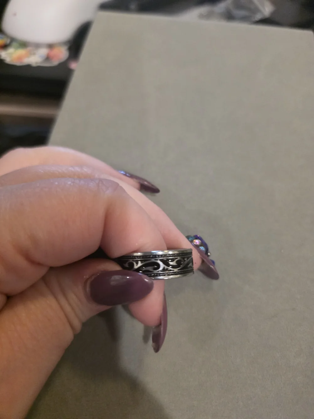 Women's Silver Filigree Band Ring - Black Accented
